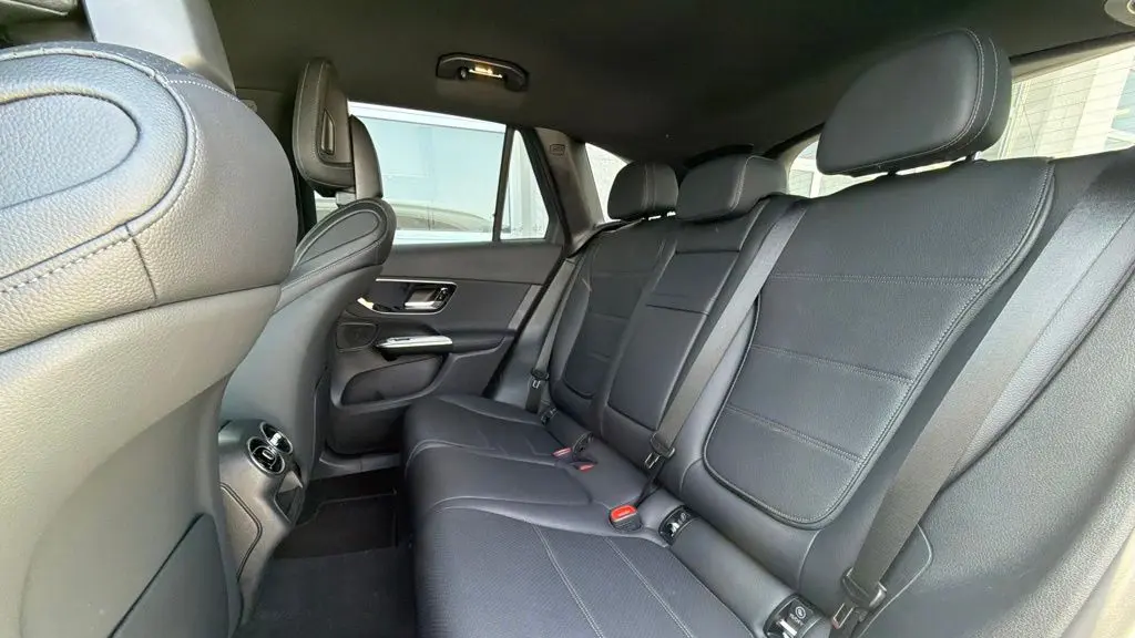 2025 Mercedes-Benz GLC GLC 300