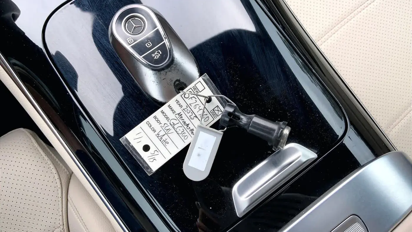 2025 Mercedes-Benz GLC GLC 300 4MATIC