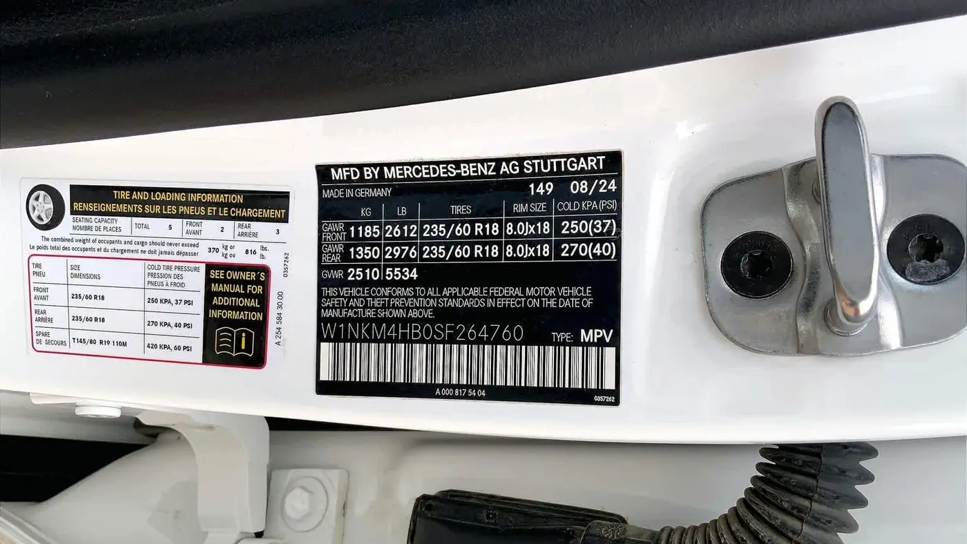 2025 Mercedes-Benz GLC GLC 300 4MATIC