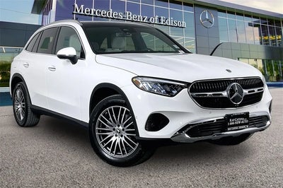 Photo of a 2026 Mercedes-Benz GLC AWD GLC 300 4MATIC 4DR SUV for sale