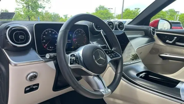 2025 Mercedes-Benz GLC GLC 300 4MATIC
