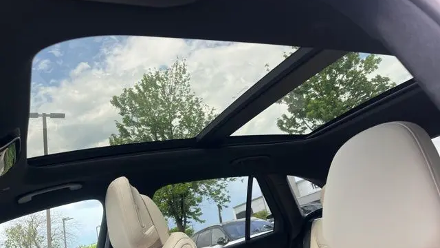 2025 Mercedes-Benz GLC GLC 300 4MATIC