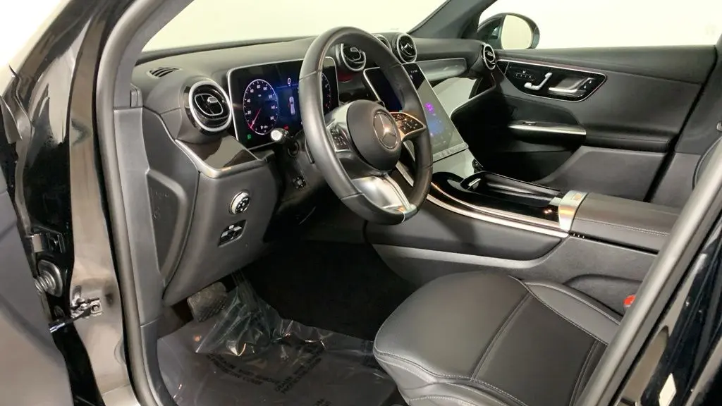 2025 Mercedes-Benz GLC GLC 300 4MATIC