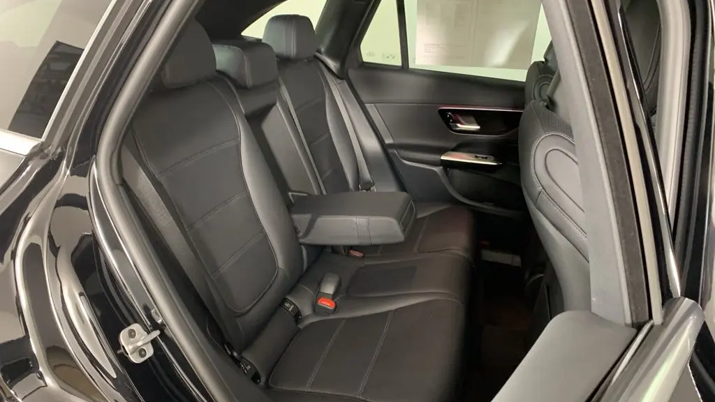2025 Mercedes-Benz GLC GLC 300 4MATIC