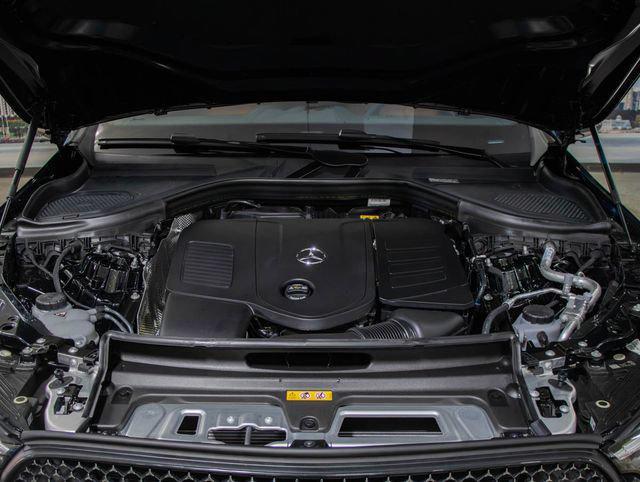 2027 Mercedes-Benz C-Class - $61,582