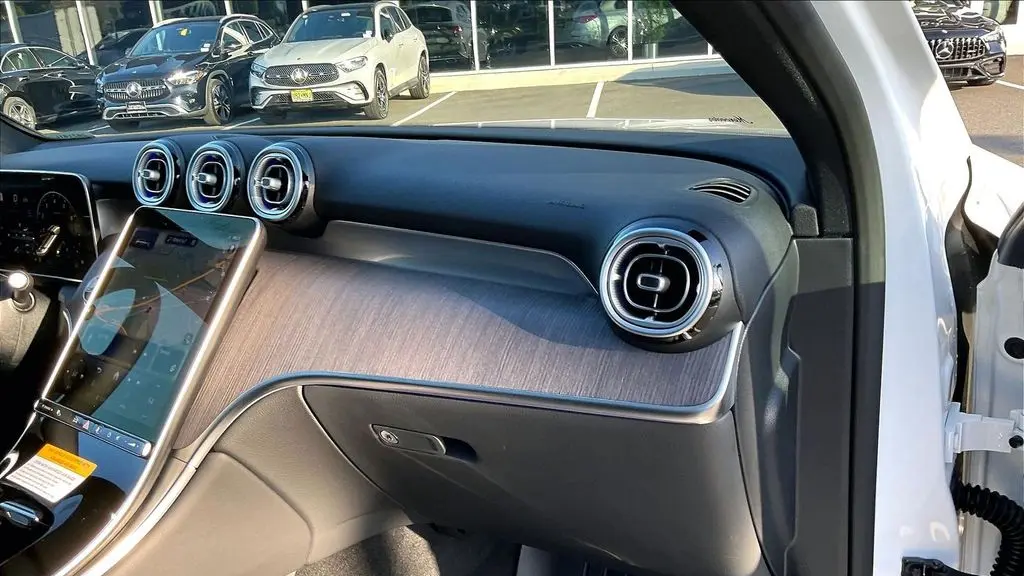 2026 Mercedes-Benz GLC GLC 300 4MATIC