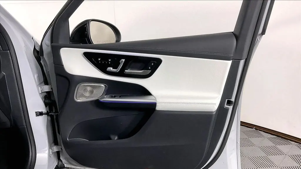 2026 Mercedes-Benz GLC GLC 300 4MATIC