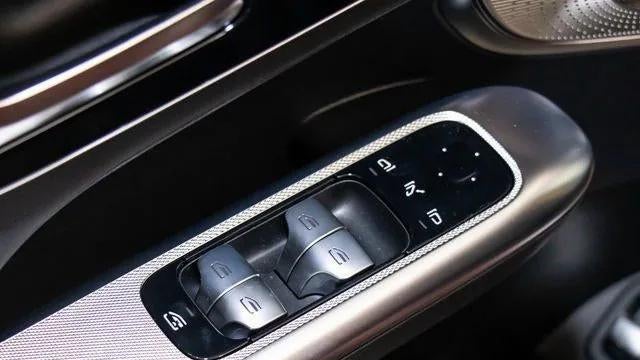 2026 Mercedes-Benz GLC GLC 300 4MATIC