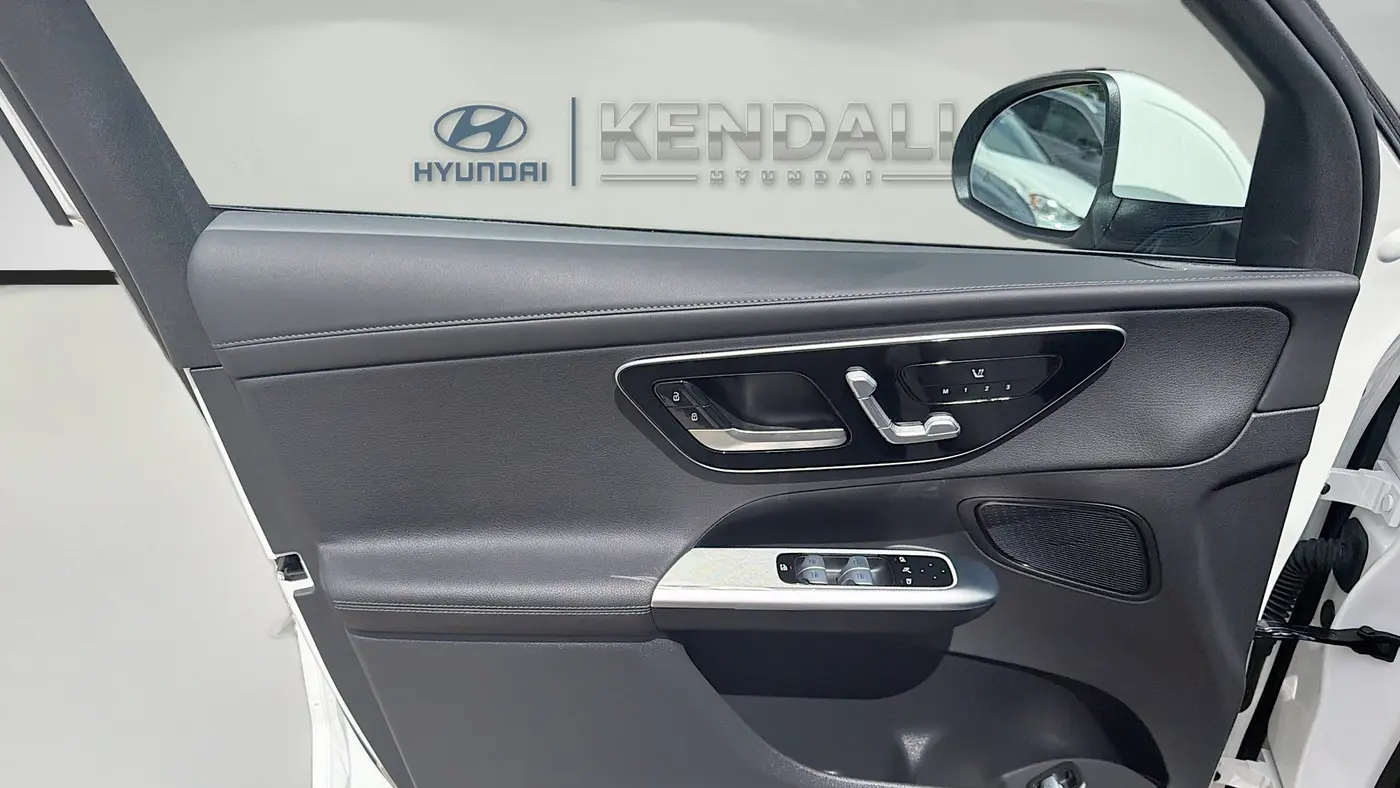 2024 Mercedes-Benz GLC GLC 300 4MATIC