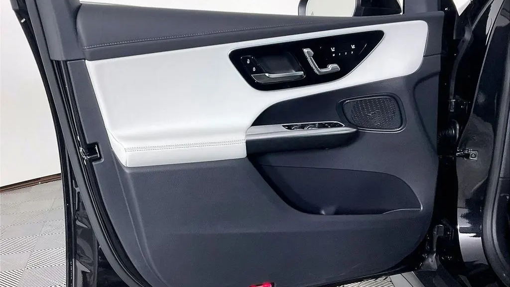 2026 Mercedes-Benz GLC GLC 300 4MATIC