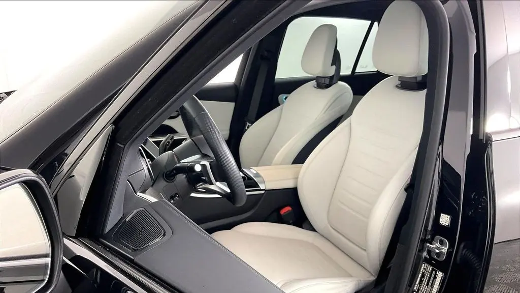 2026 Mercedes-Benz GLC GLC 300 4MATIC