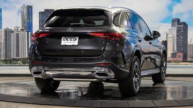 2026 Mercedes-Benz GLC GLC 300 4MATIC