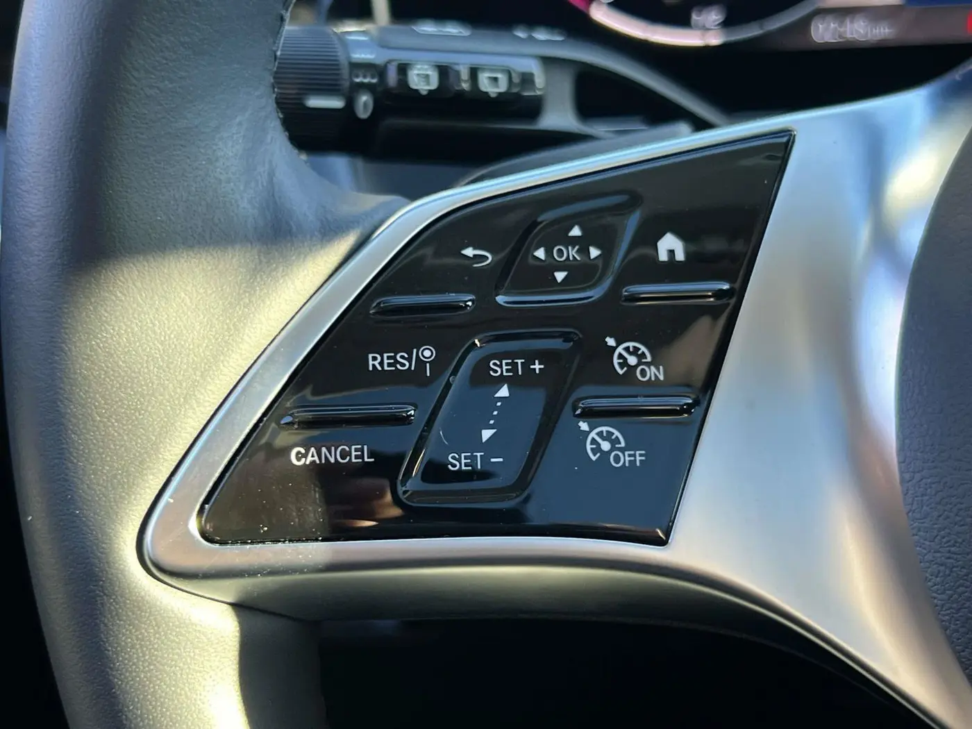 2025 Mercedes-Benz C-Class - $56,324