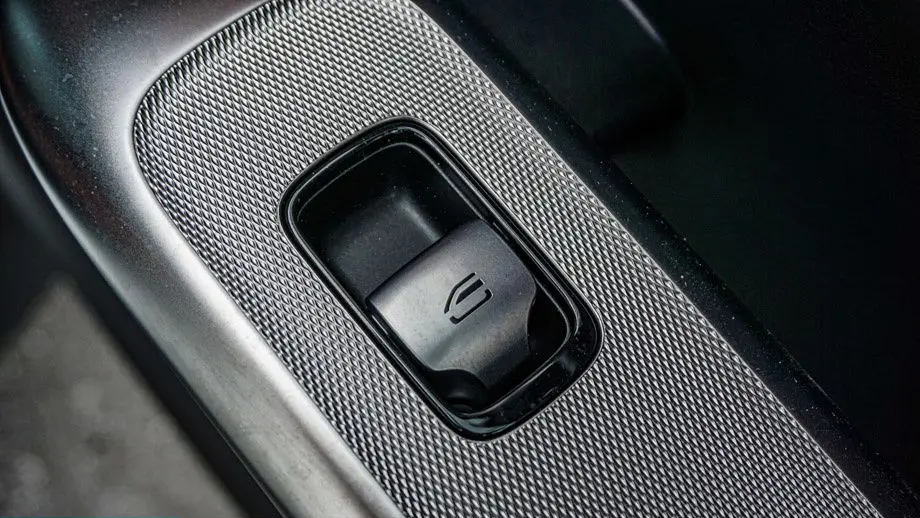 2025 Mercedes-Benz GLC GLC 350e 4MATIC