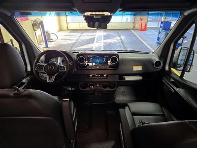 2022 Mercedes-Benz Sprinter 4X2 2500 3DR 144 In. WB Cargo Van (3.0L V6)