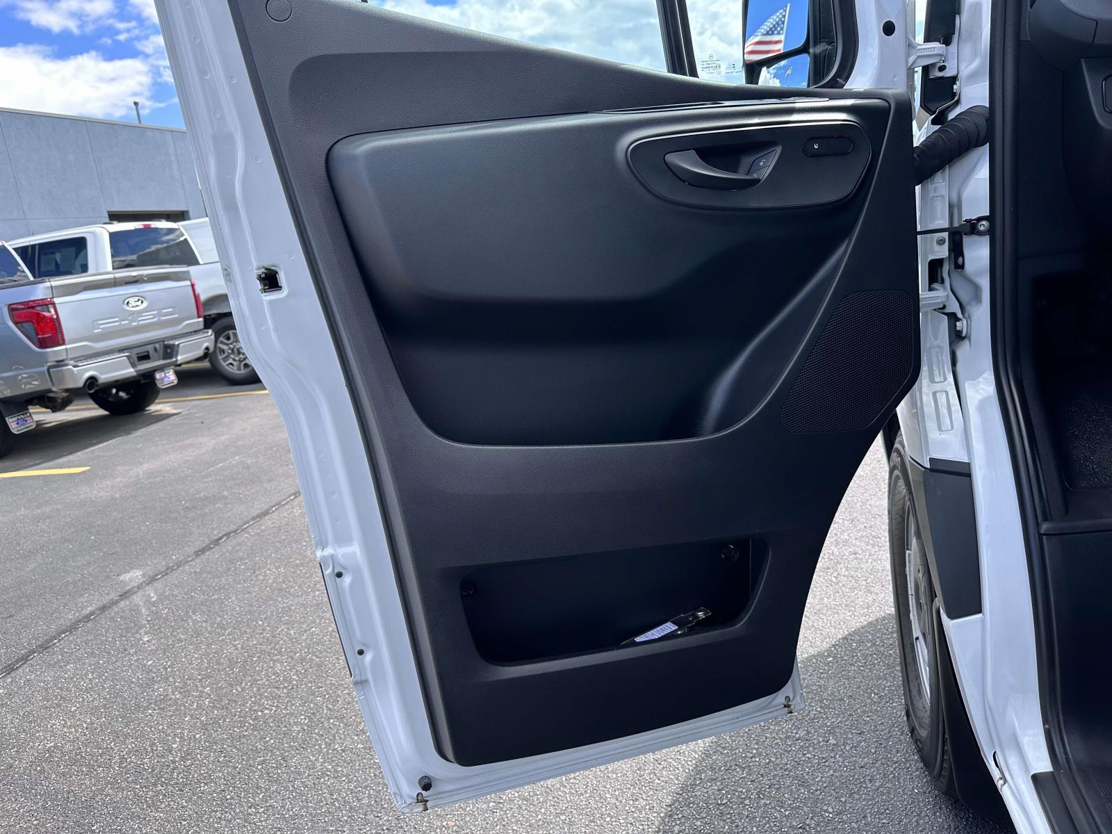 2025 Mercedes-Benz Sprinter - $49,989