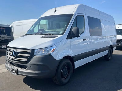 2025 Mercedes-Benz Sprinter 2500 3DR 170 In. WB High Roof Cargo Van (2.0L I4)