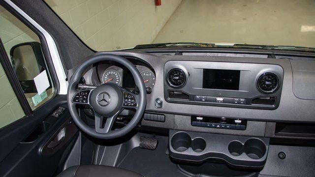 2024 Mercedes-Benz Sprinter 2500