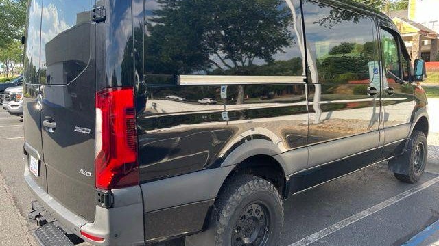 2024 Mercedes-Benz Sprinter 2500