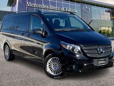 Photo of a 2023 Mercedes-Benz Metris Passenger 4DR Mini-Van for sale