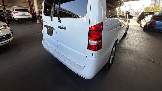 2023 Mercedes-Benz Metris Passenger