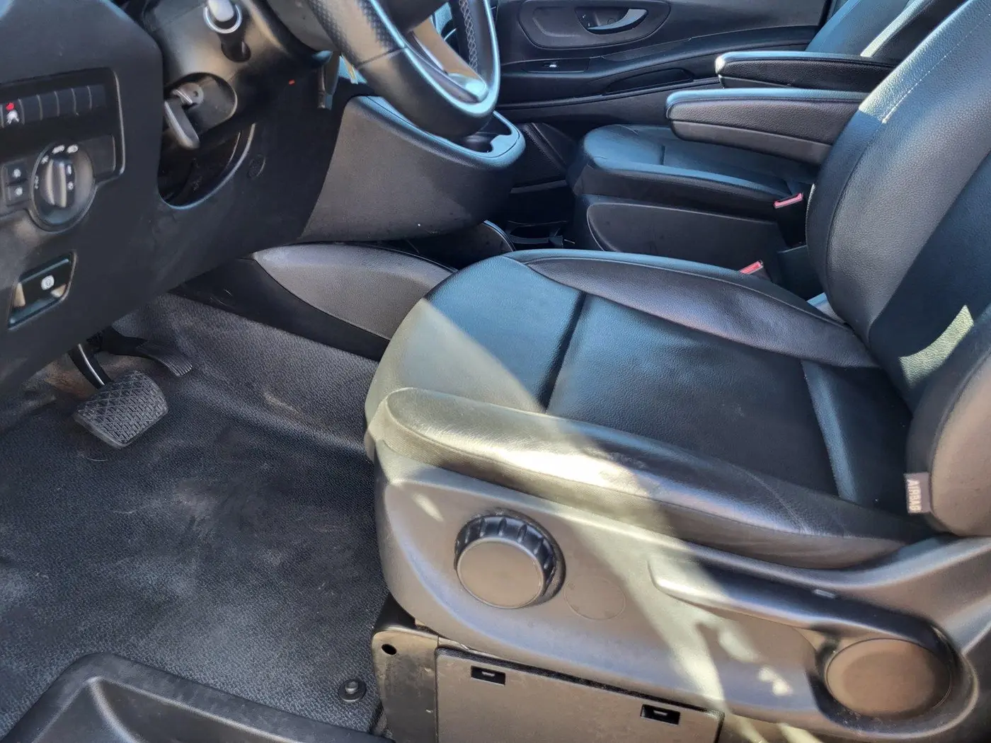 2023 Mercedes-Benz Metris - $36,995