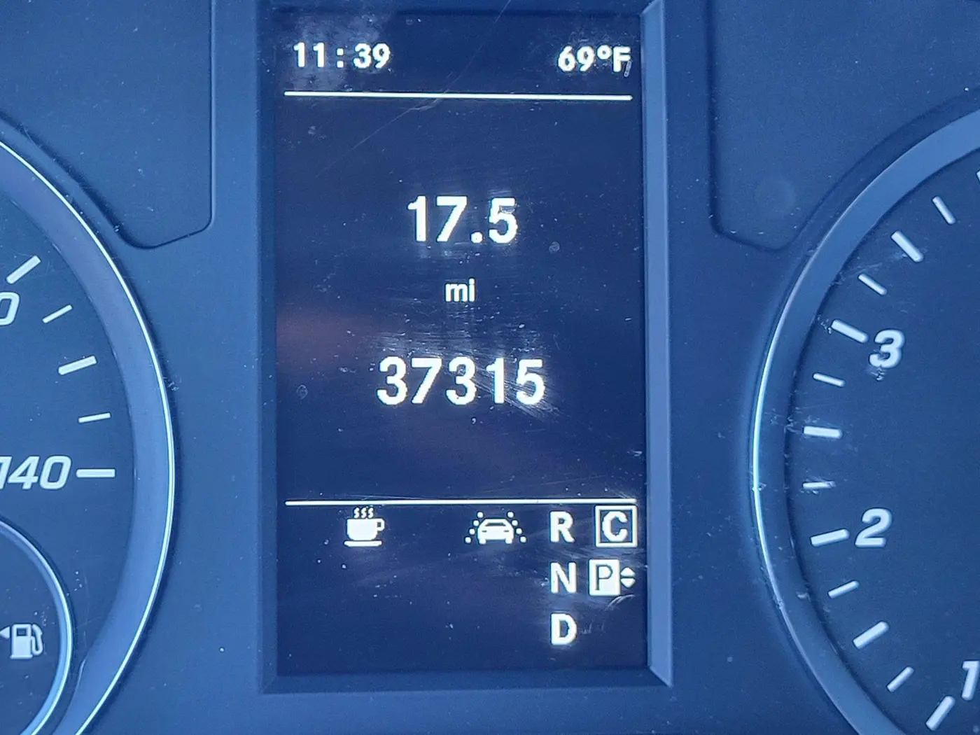 2023 Mercedes-Benz Metris - $36,995