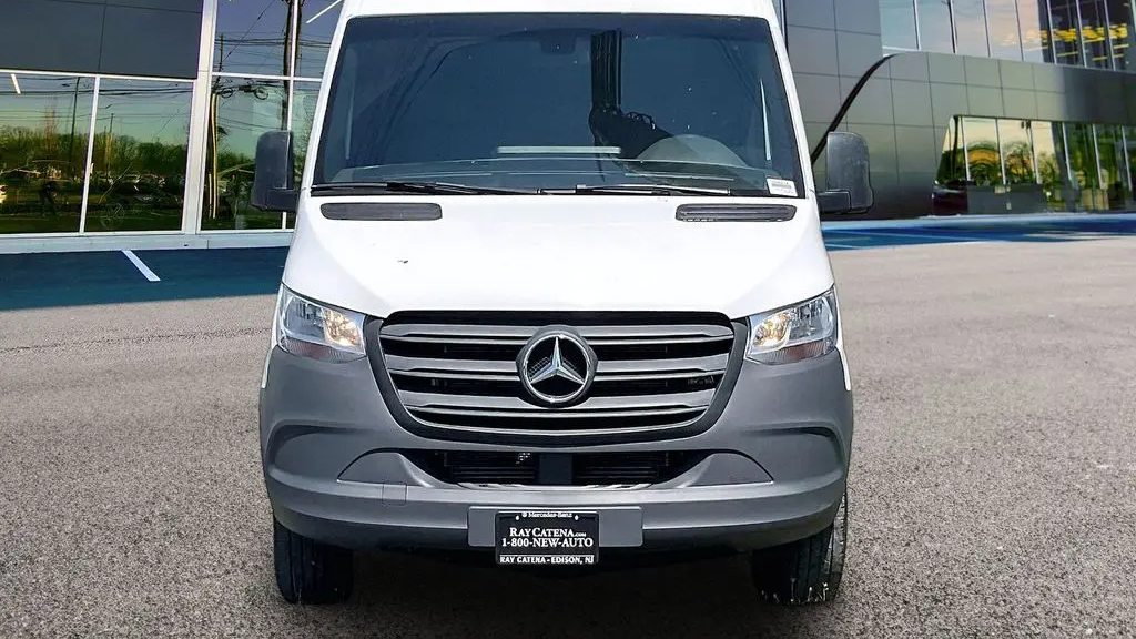 2023 Mercedes-Benz Sprinter 2500