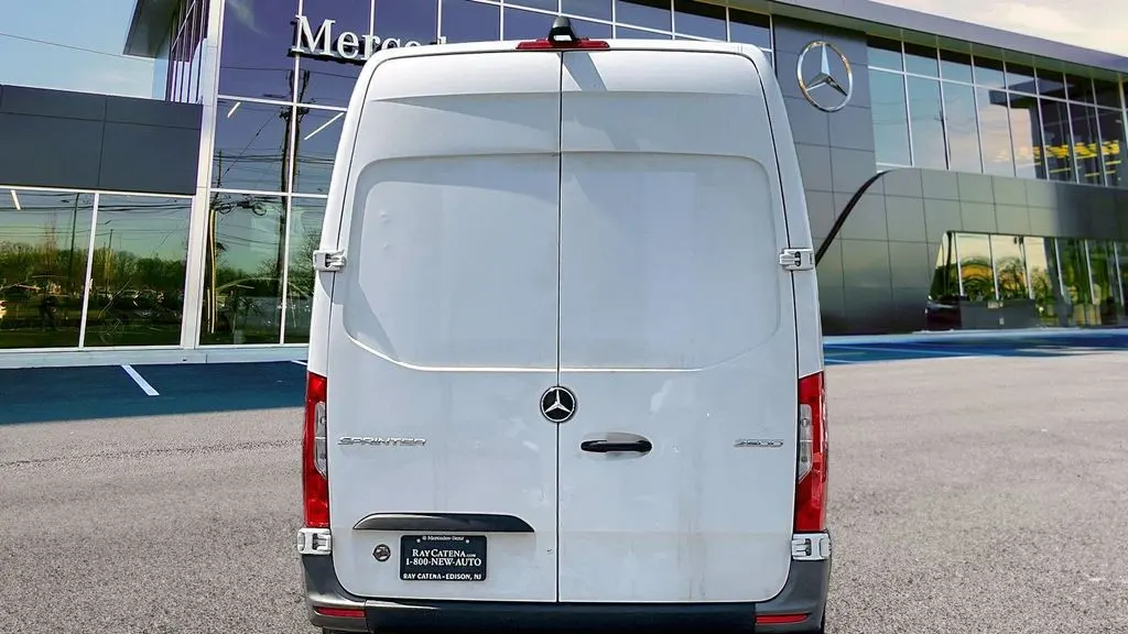 2023 Mercedes-Benz Sprinter 2500