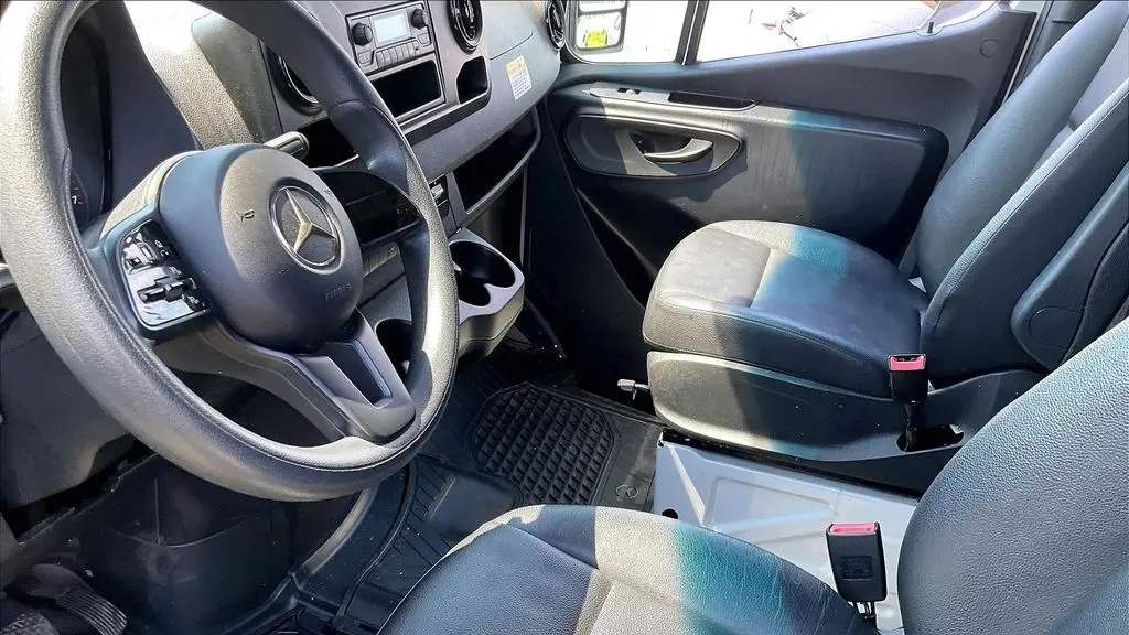 2023 Mercedes-Benz Sprinter 2500