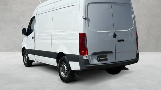 2022 Mercedes-Benz Sprinter 2500