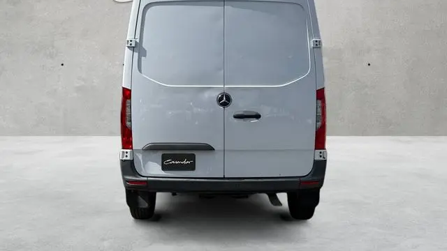 2022 Mercedes-Benz Sprinter 2500