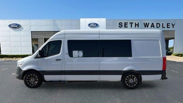 2023 Mercedes-Benz Sprinter 2500