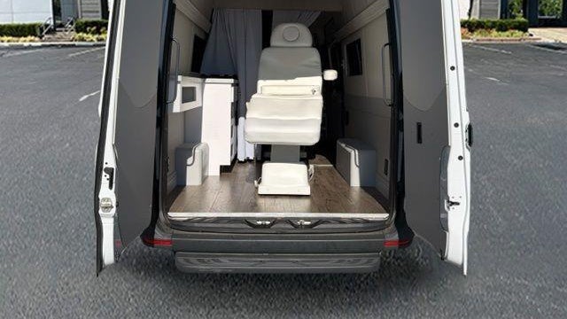 2023 Mercedes-Benz Sprinter 2500