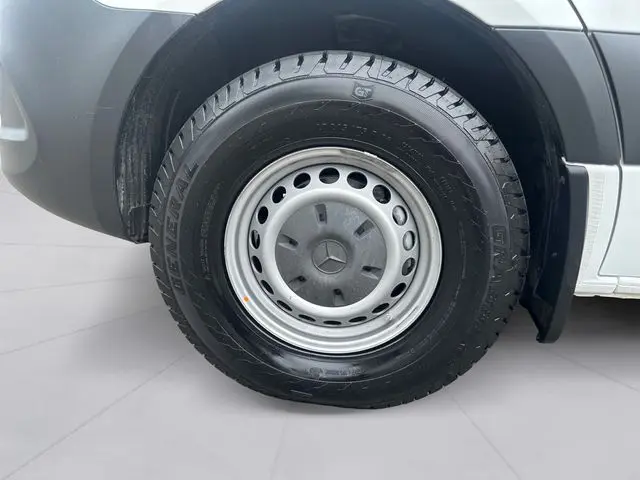 2022 Mercedes-Benz Sprinter - $33,900