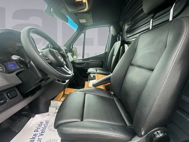 2022 Mercedes-Benz Sprinter - $33,900