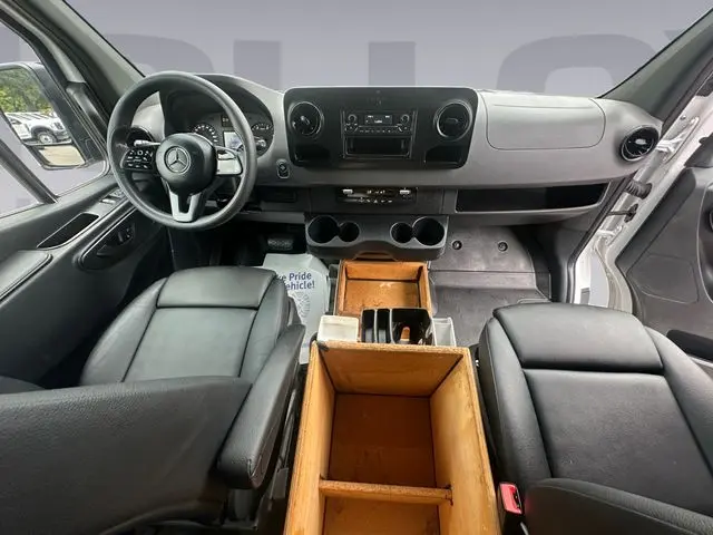 2022 Mercedes-Benz Sprinter - $33,900