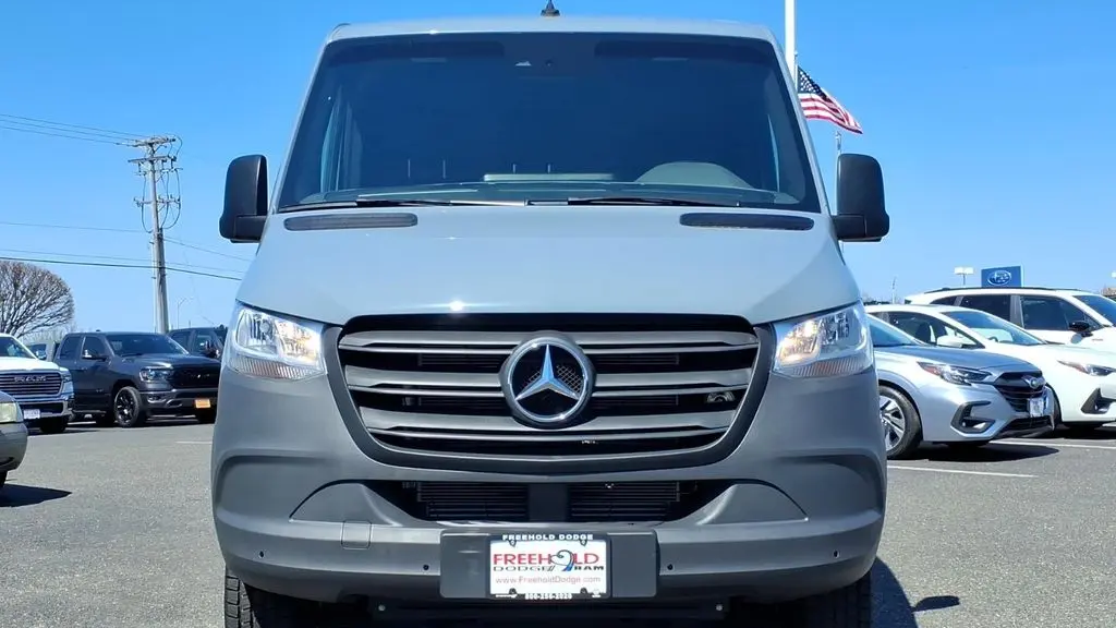 2022 Mercedes-Benz Sprinter 2500