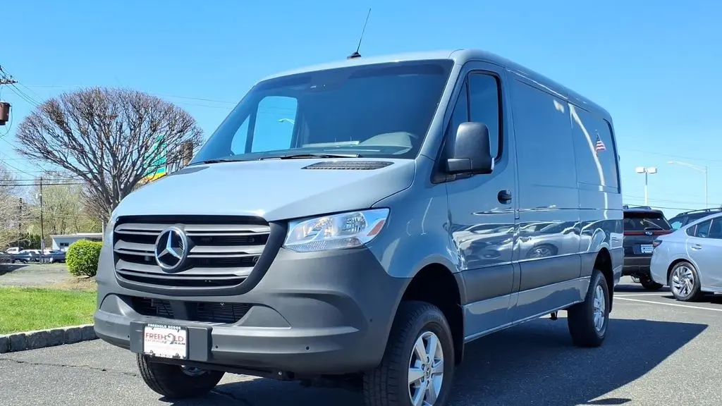 2022 Mercedes-Benz Sprinter 2500