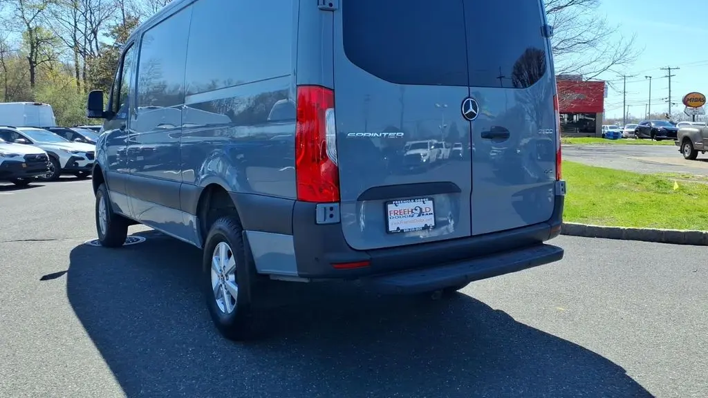 2022 Mercedes-Benz Sprinter 2500