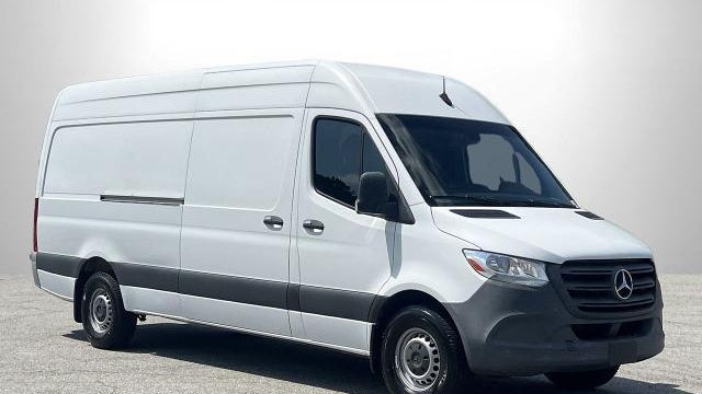 2022 Mercedes-Benz Sprinter 2500