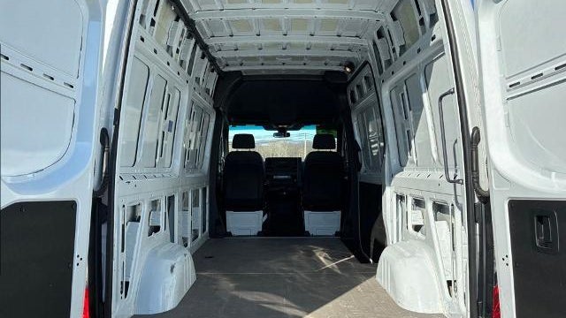 2025 Mercedes-Benz Sprinter 2500