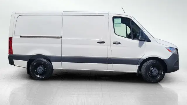 2024 Mercedes-Benz Sprinter 2500