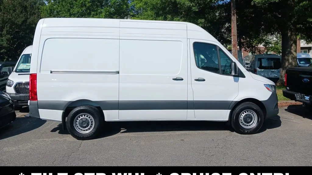 2025 Mercedes-Benz Sprinter 2500