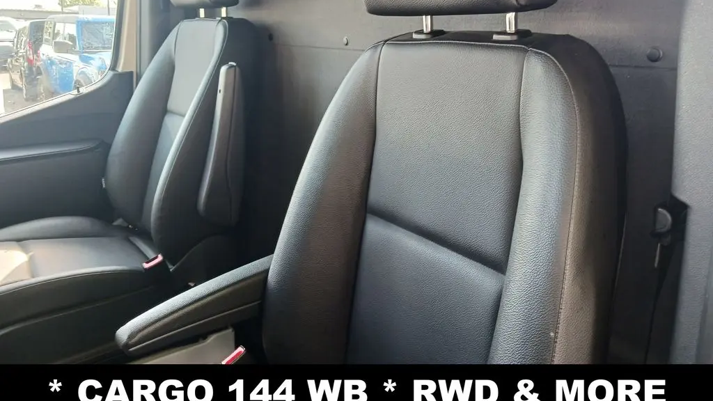 2025 Mercedes-Benz Sprinter 2500