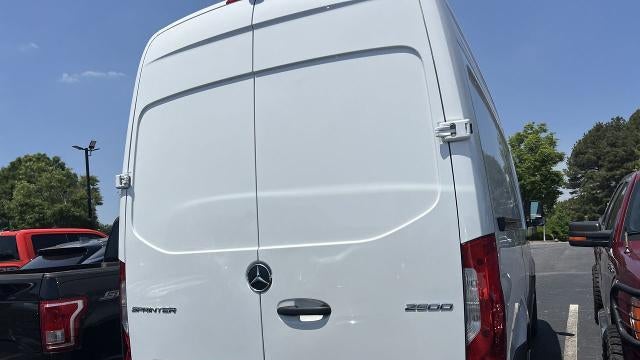2025 Mercedes-Benz Sprinter 2500