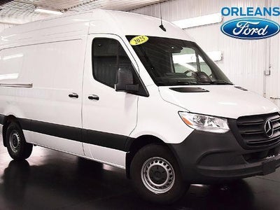 Photo of a 2025 Mercedes-Benz Sprinter 2500 3DR 144 In. WB Cargo Van (2.0L I4) for sale