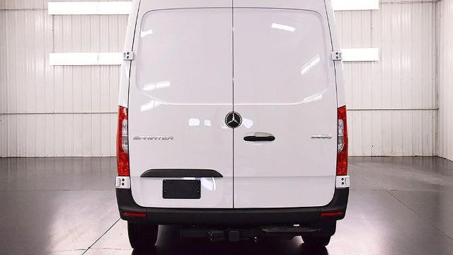 2025 Mercedes-Benz Sprinter 2500