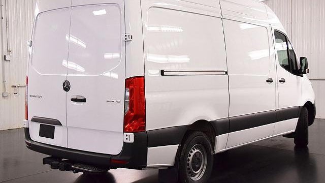 2025 Mercedes-Benz Sprinter 2500