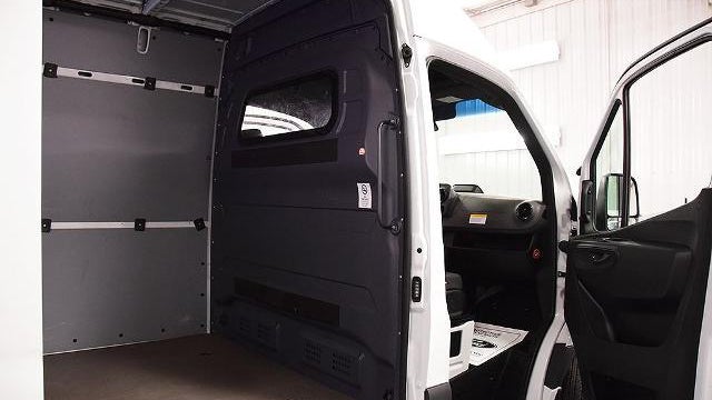 2025 Mercedes-Benz Sprinter 2500